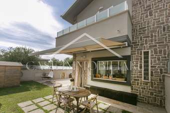 Vendita Quadrivani, Marino Vendita Quadrivani, Marino