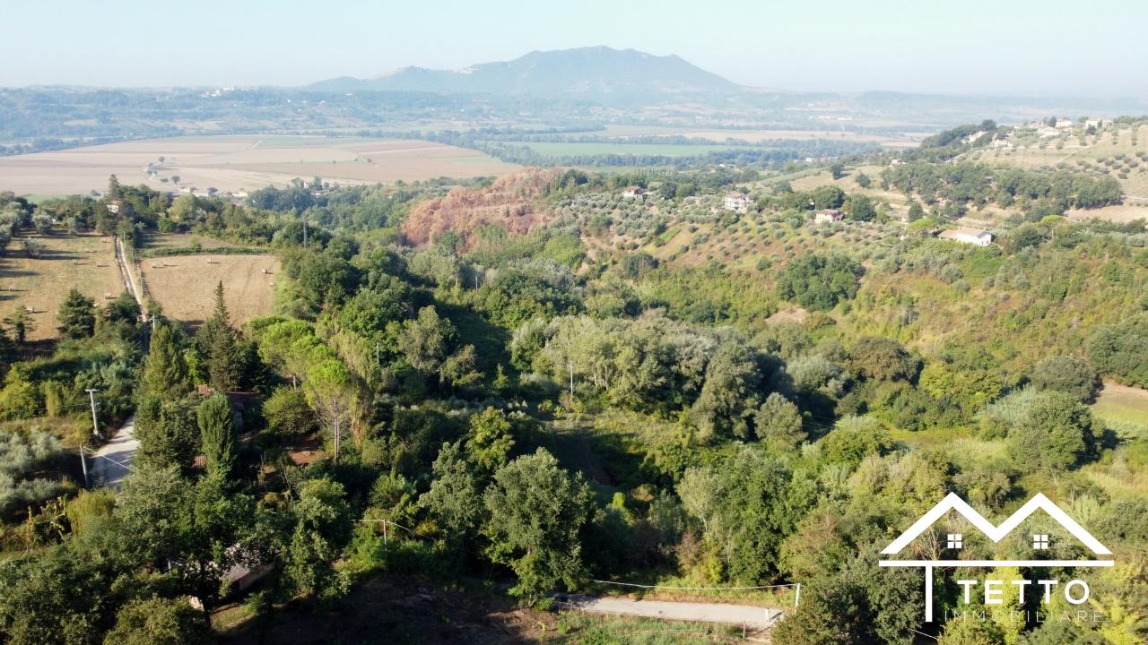 Vendita Loft, mansarde e attici, Forano Vendita Loft, mansarde e attici, Forano foto