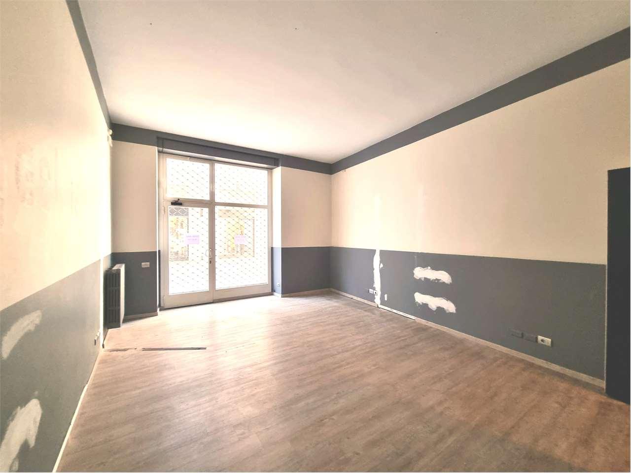 Mieten affitto, Cantu foto