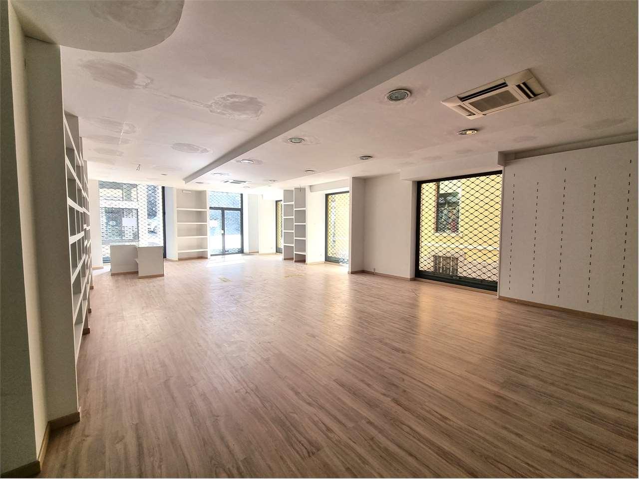 Mieten affitto, Cantu foto