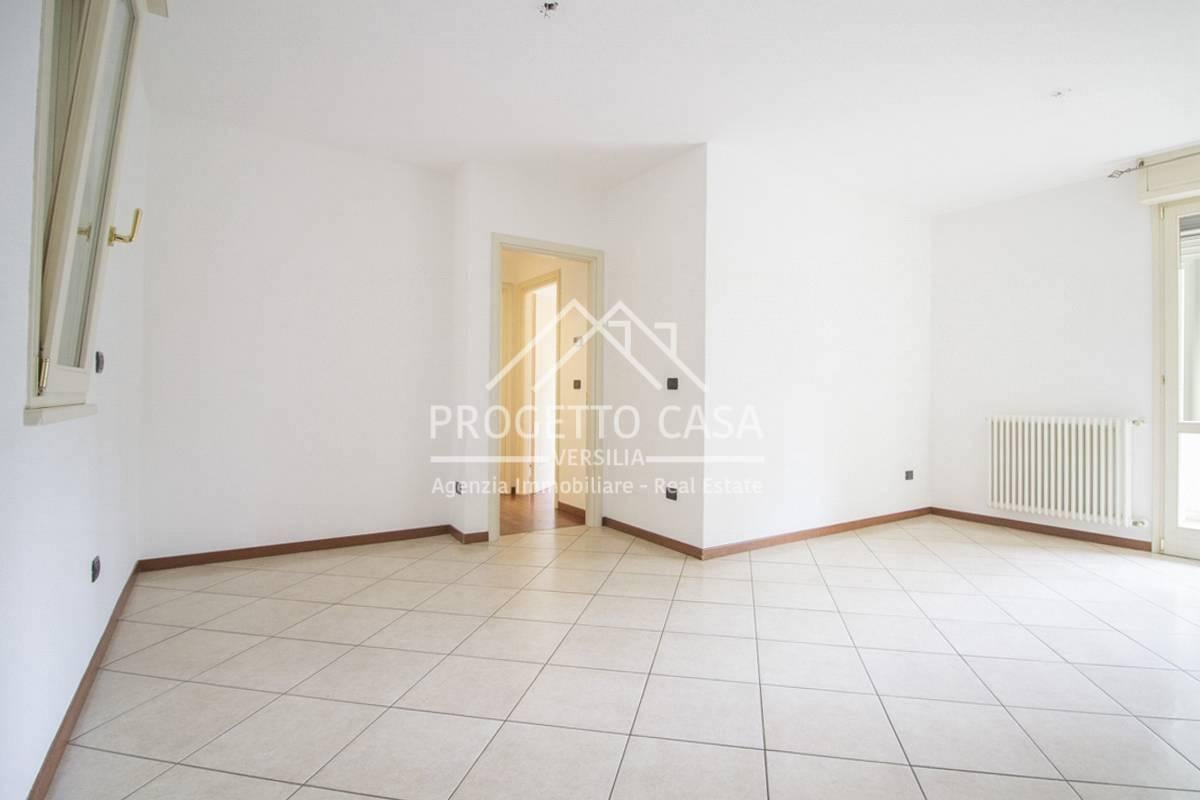 Vendita Appartamento, Viareggio foto