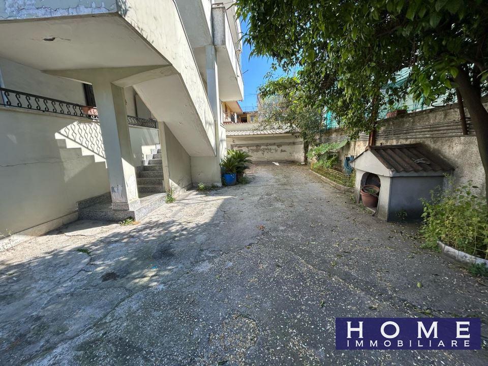 Vendita Quadrivani, Orta di Atella foto