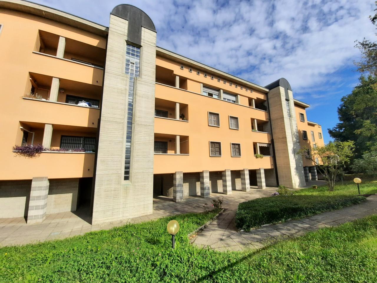 Vendita Bivani, Gessate Vendita Bivani, Gessate foto