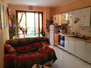 Vendita vendita, Luni Vendita vendita, Luni