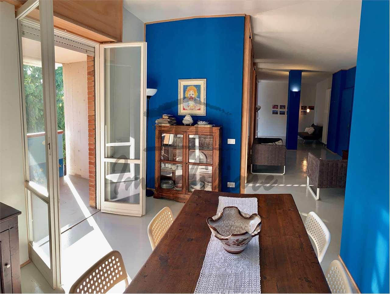 Vendita vendita, Luni Vendita vendita, Luni foto