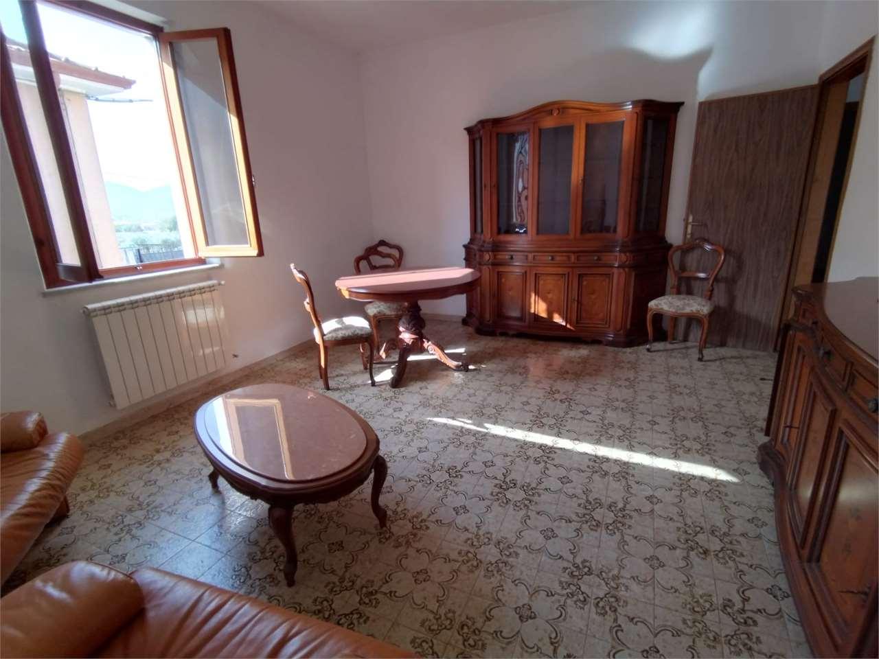 Vendita vendita, Castelnuovo Magra Vendita vendita, Castelnuovo Magra foto