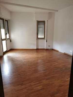 Verkauf vendita, Carrara foto