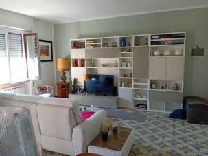 Verkauf Esavani, Sarzana Verkauf Esavani, Sarzana