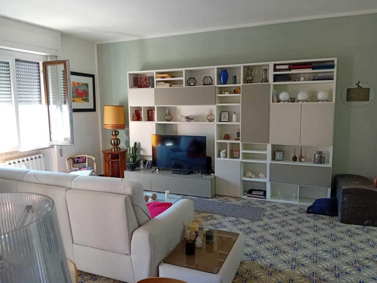 Vendita Esavani, Sarzana foto