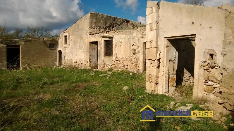 Venta Roomed, Noto foto