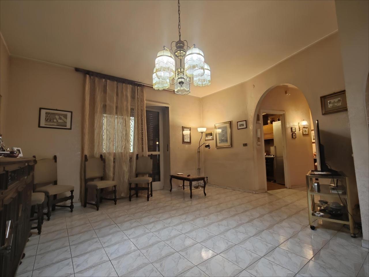 Vendita Quadrivani, Torino Vendita Quadrivani, Torino foto