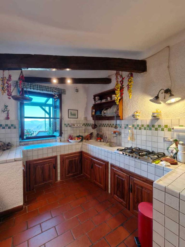 Vendita Esavani, Calice al Cornoviglio Vendita Esavani, Calice al Cornoviglio foto