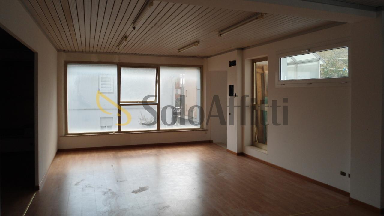 Affitto Quadrivani, Senigallia Affitto Quadrivani, Senigallia foto