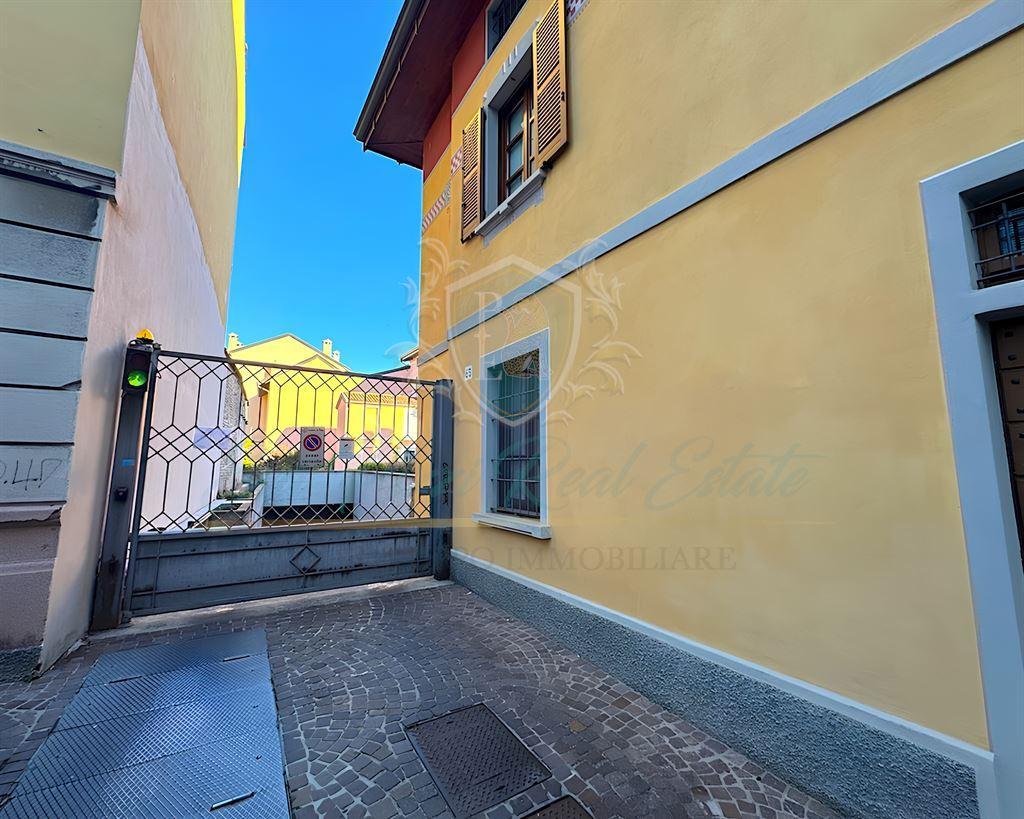 Vendita Box, Lodi Vendita Box, Lodi foto