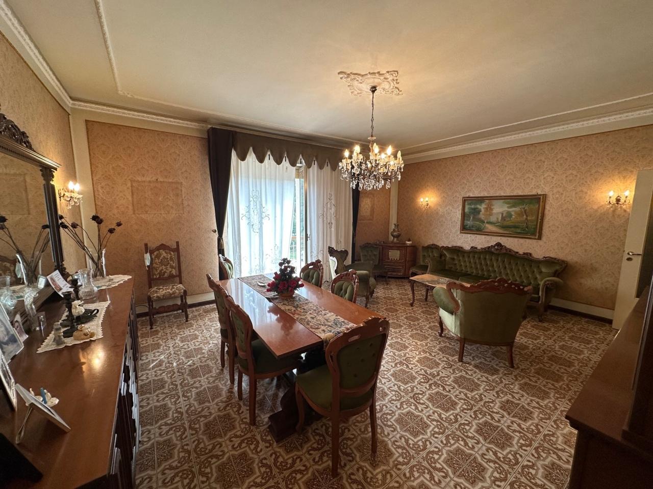 Vendita Pentavani, Modica Vendita Pentavani, Modica foto