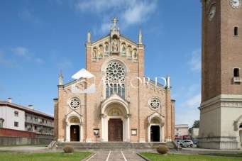 Vendita Pentavani, Cornuda Vendita Pentavani, Cornuda