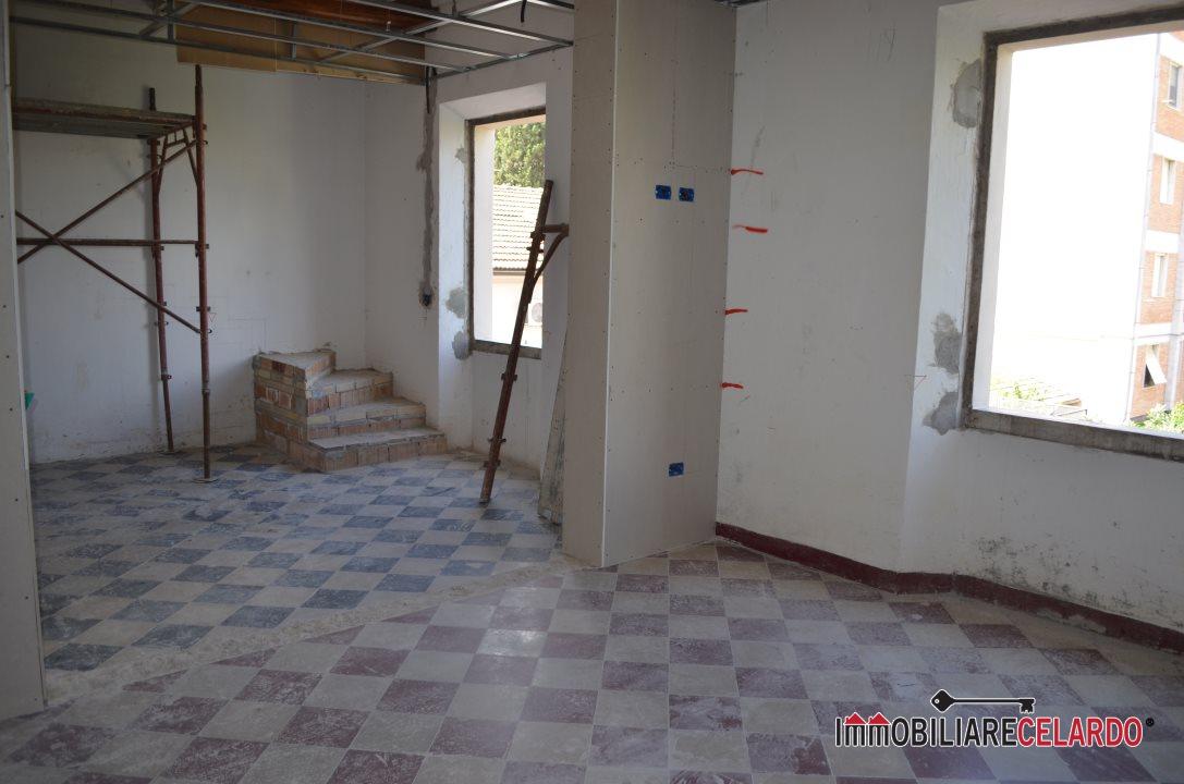 Vendita Quadrivani, Poggibonsi Vendita Quadrivani, Poggibonsi foto