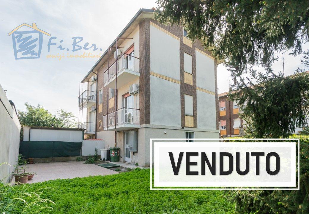 Vendita Villa bifamiliare, Cernusco sul Naviglio Vendita Villa bifamiliare, Cernusco sul Naviglio foto