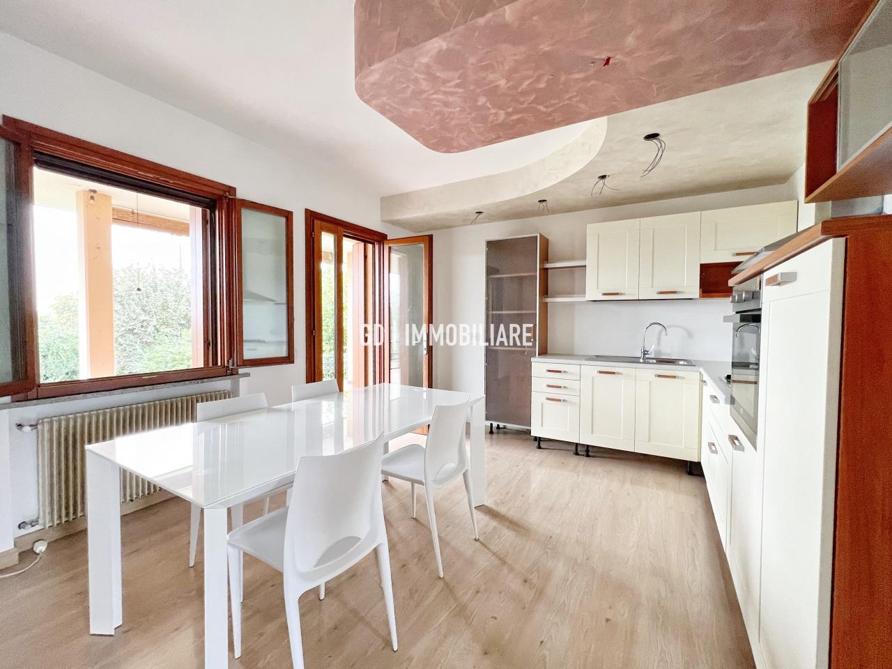 Vendita Multivani, Trevignano Vendita Multivani, Trevignano foto