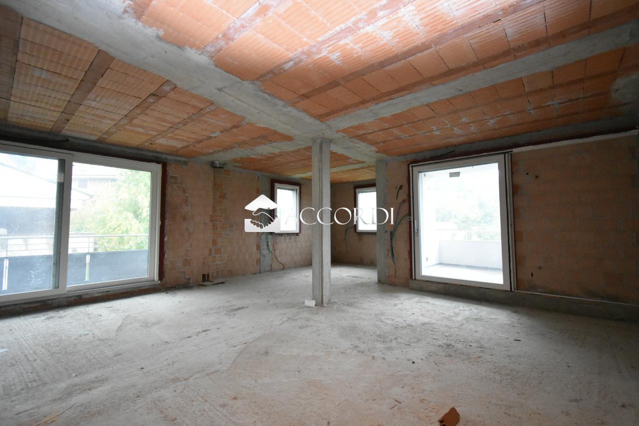 Vendita Pentavani, Conegliano Vendita Pentavani, Conegliano foto