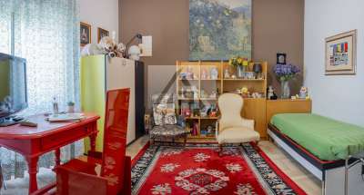 Vendita Pentavani, Lucca