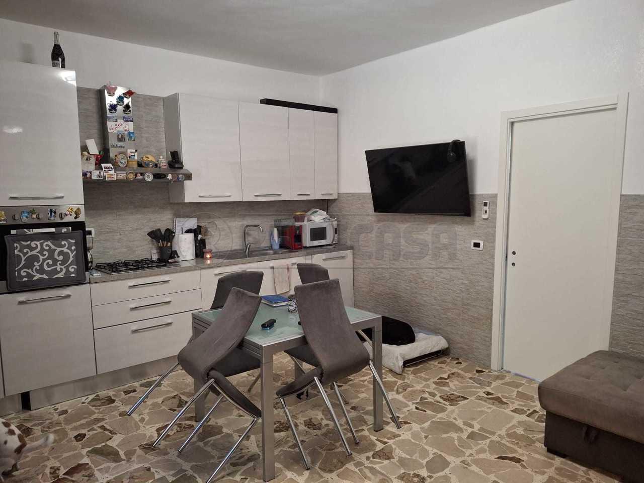 Venta Cuatro habitaciones, Siracusa foto