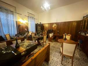 Vendita Locali commerciali, La Spezia