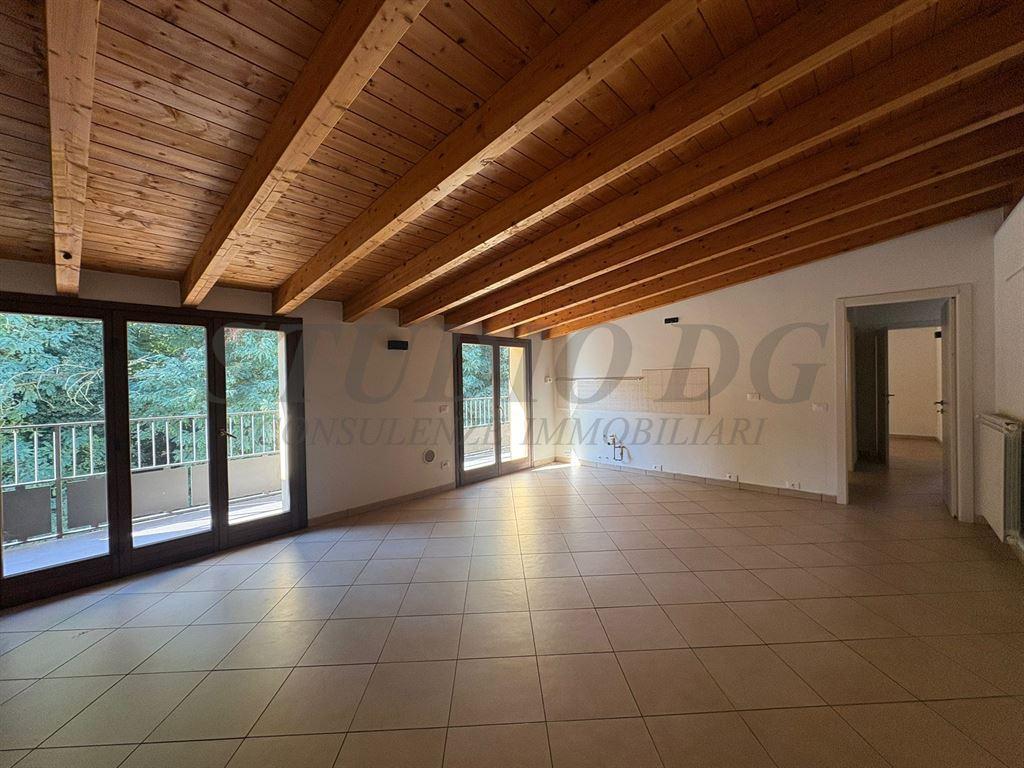 Vendita Appartamento, Cesano Maderno Vendita Appartamento, Cesano Maderno foto