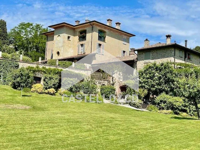 Vendita Appartamento, Desenzano del Garda Vendita Appartamento, Desenzano del Garda foto