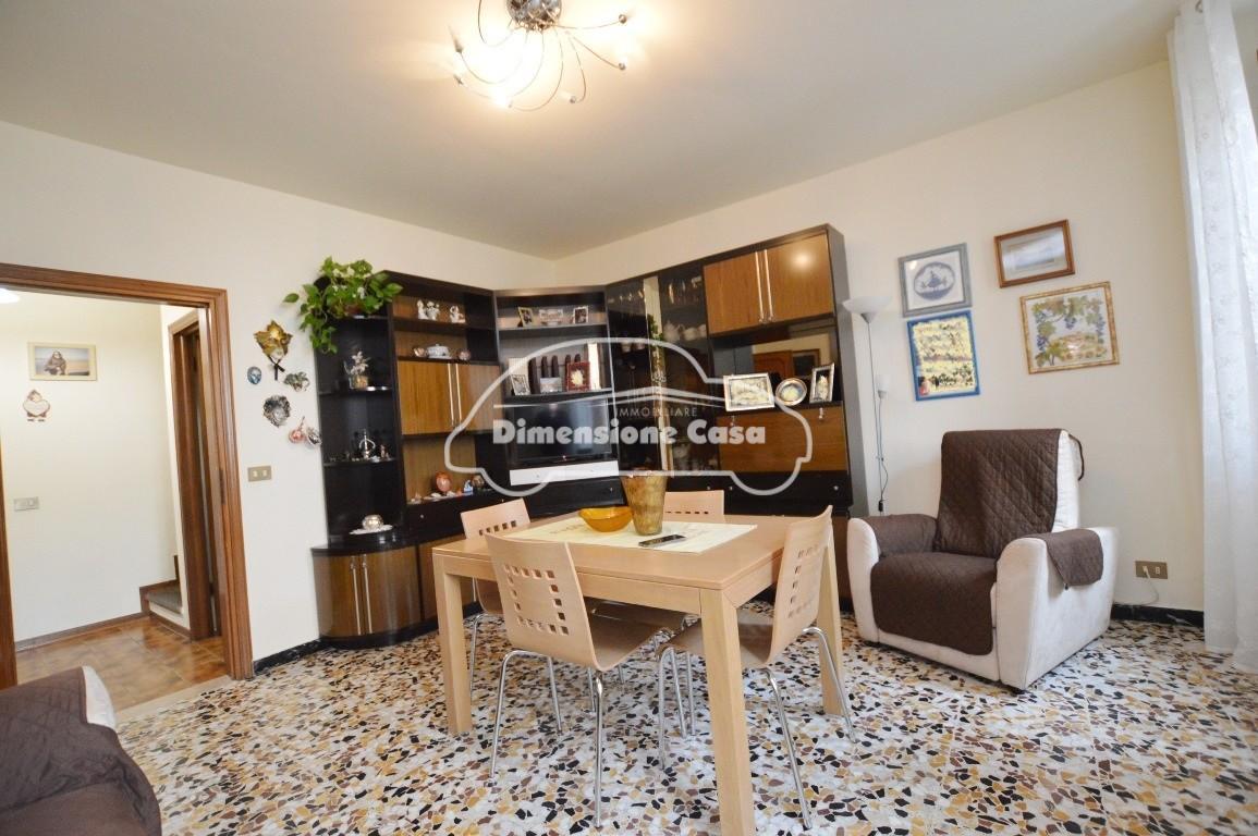 Vendita Casa indipendente, Lucca foto