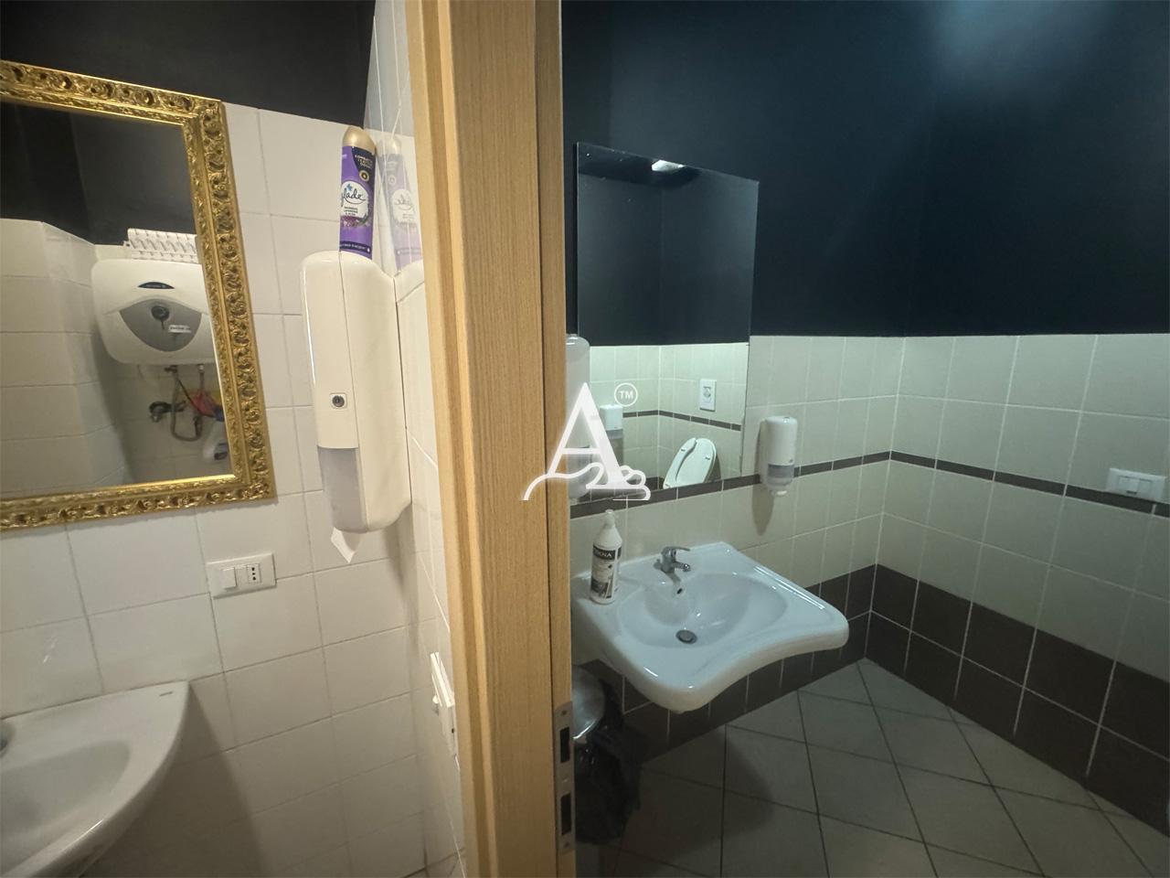 Verkauf Zwei zimmer, San Giovanni Lupatoto foto