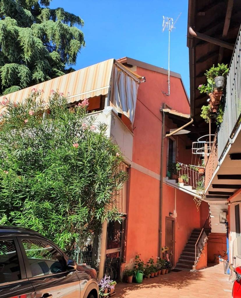 Vendita Trivani, Sesto San Giovanni Vendita Trivani, Sesto San Giovanni foto