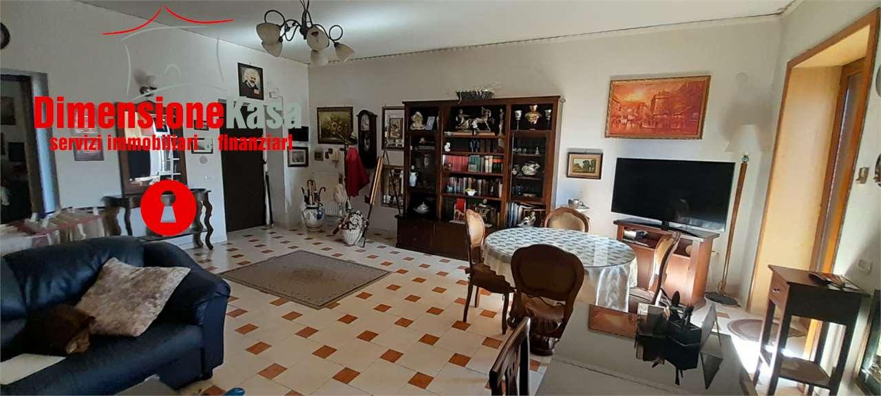 Vendita vendita, Nola Vendita vendita, Nola foto