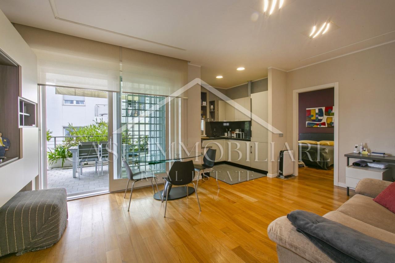 Venta Dos habitaciones, Roma foto