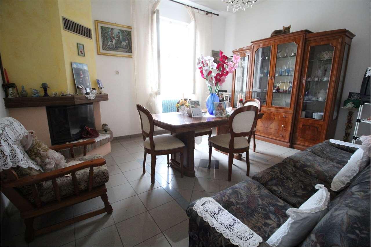 Vendita vendita, Pesaro foto