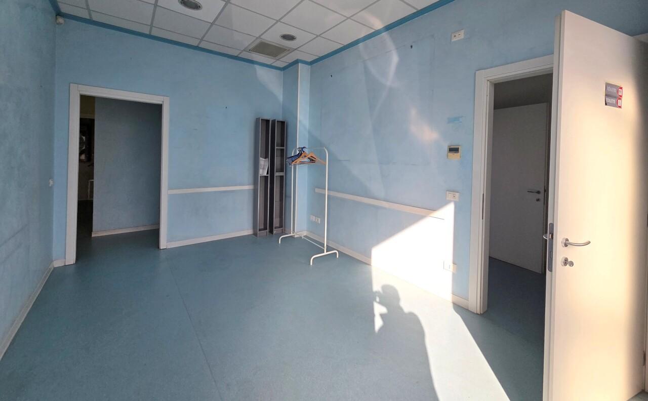 Mieten Pentavani, Brescia foto