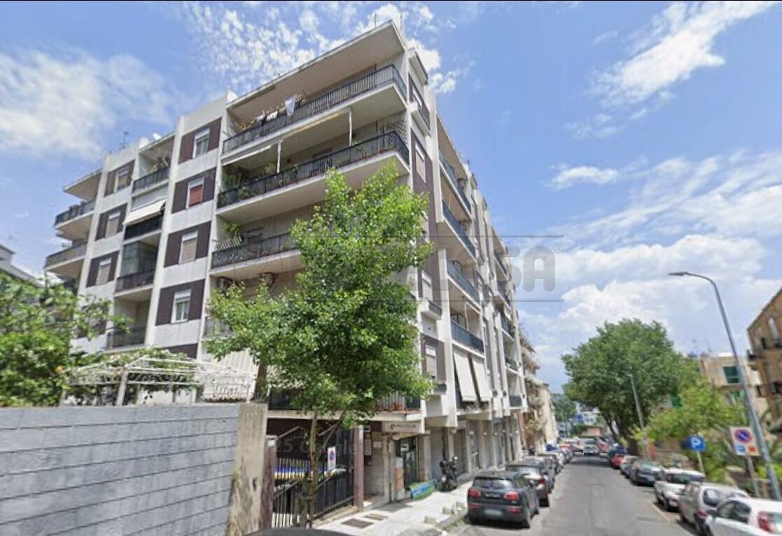 Vendita Bivani, Messina foto