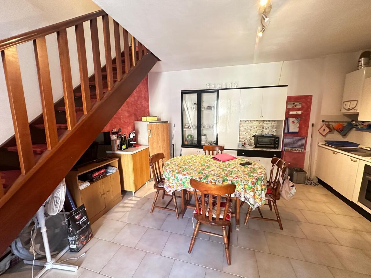 Vendita Quadrivani, Luni foto