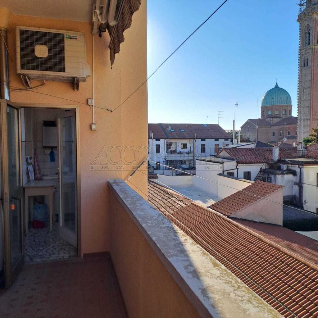 Vendita Esavani, Padova foto