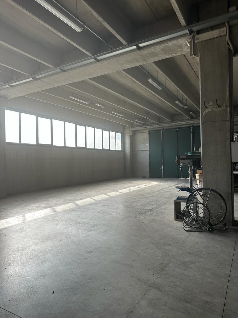 Verkauf Industriale, Castorano foto