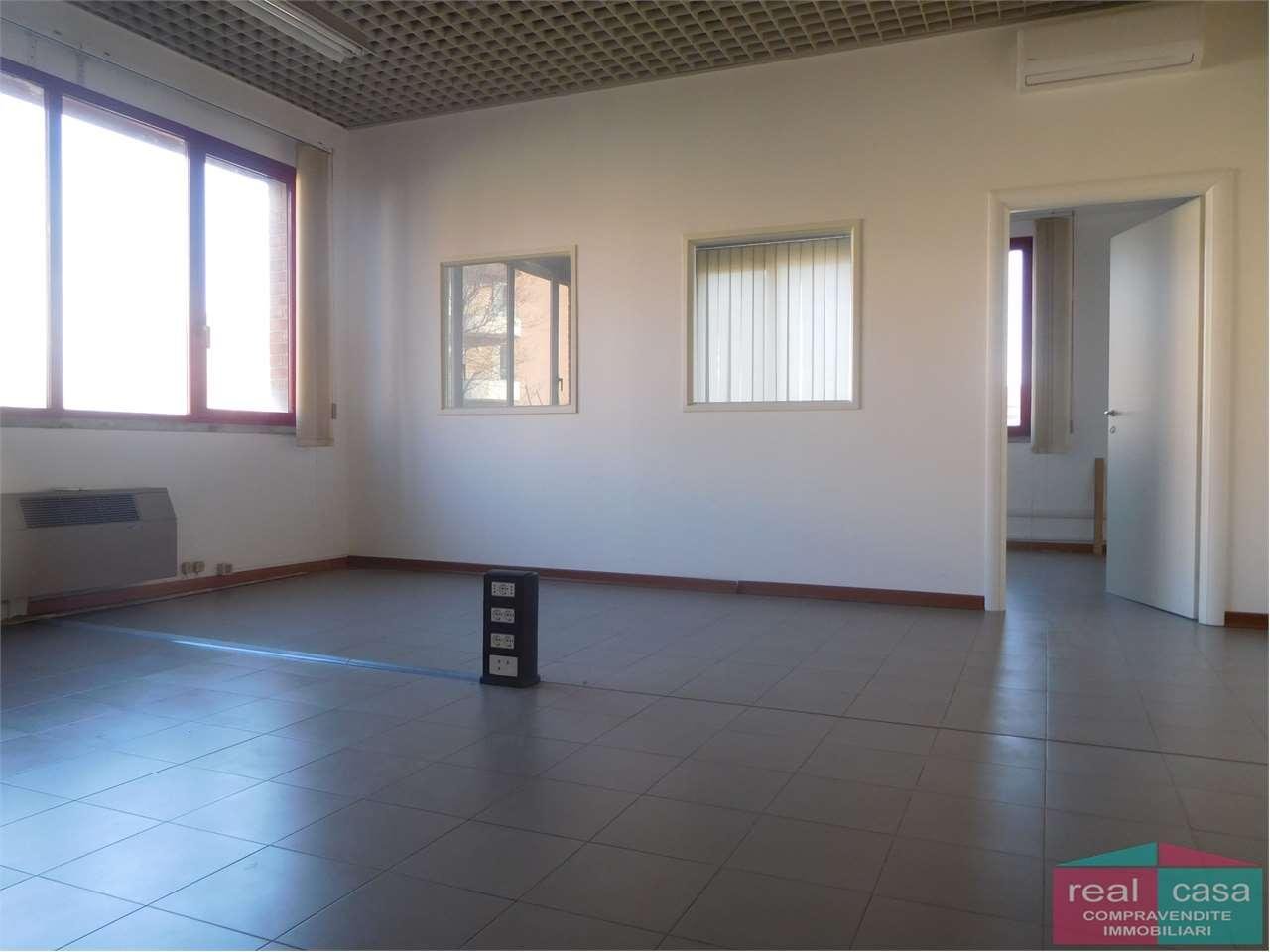 Mieten affitto, Modena foto