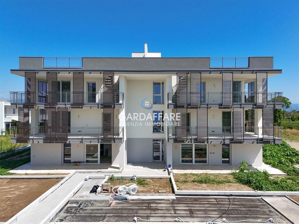 Vendita Appartamento, Desenzano del Garda foto