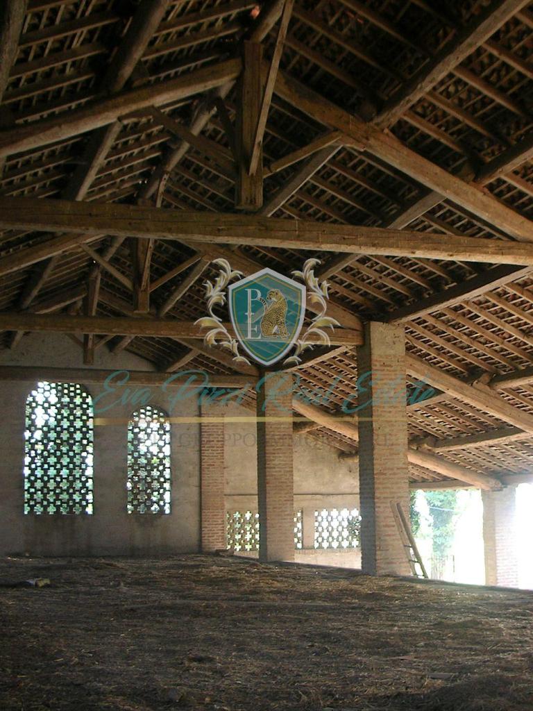 Vendita Rustico / Casale, Crema foto