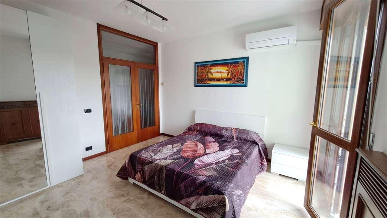 Affitto affitto, Modena foto