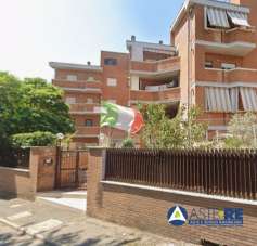 Vendita Pentavani, Genzano di Roma Vendita Pentavani, Genzano di Roma