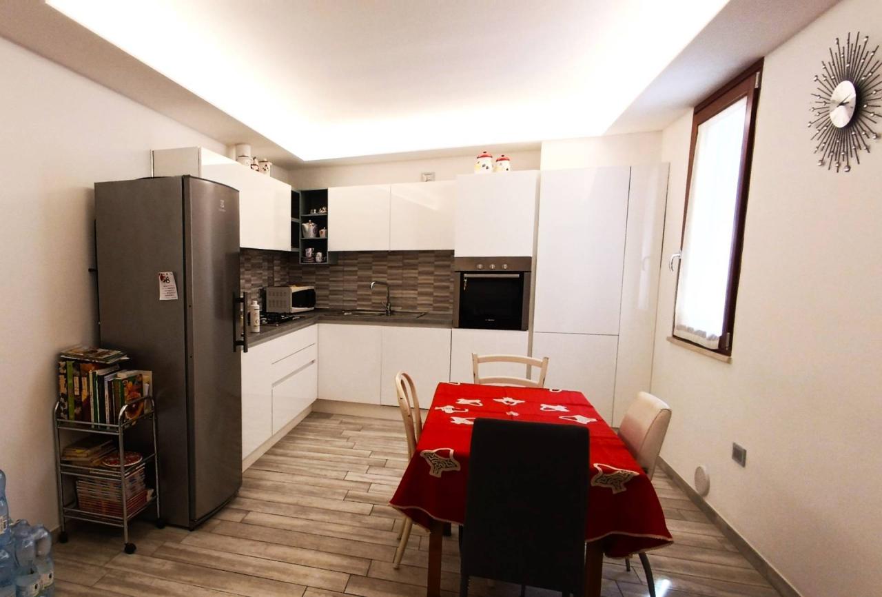 Venta Casa indipendente, Appignano del Tronto foto