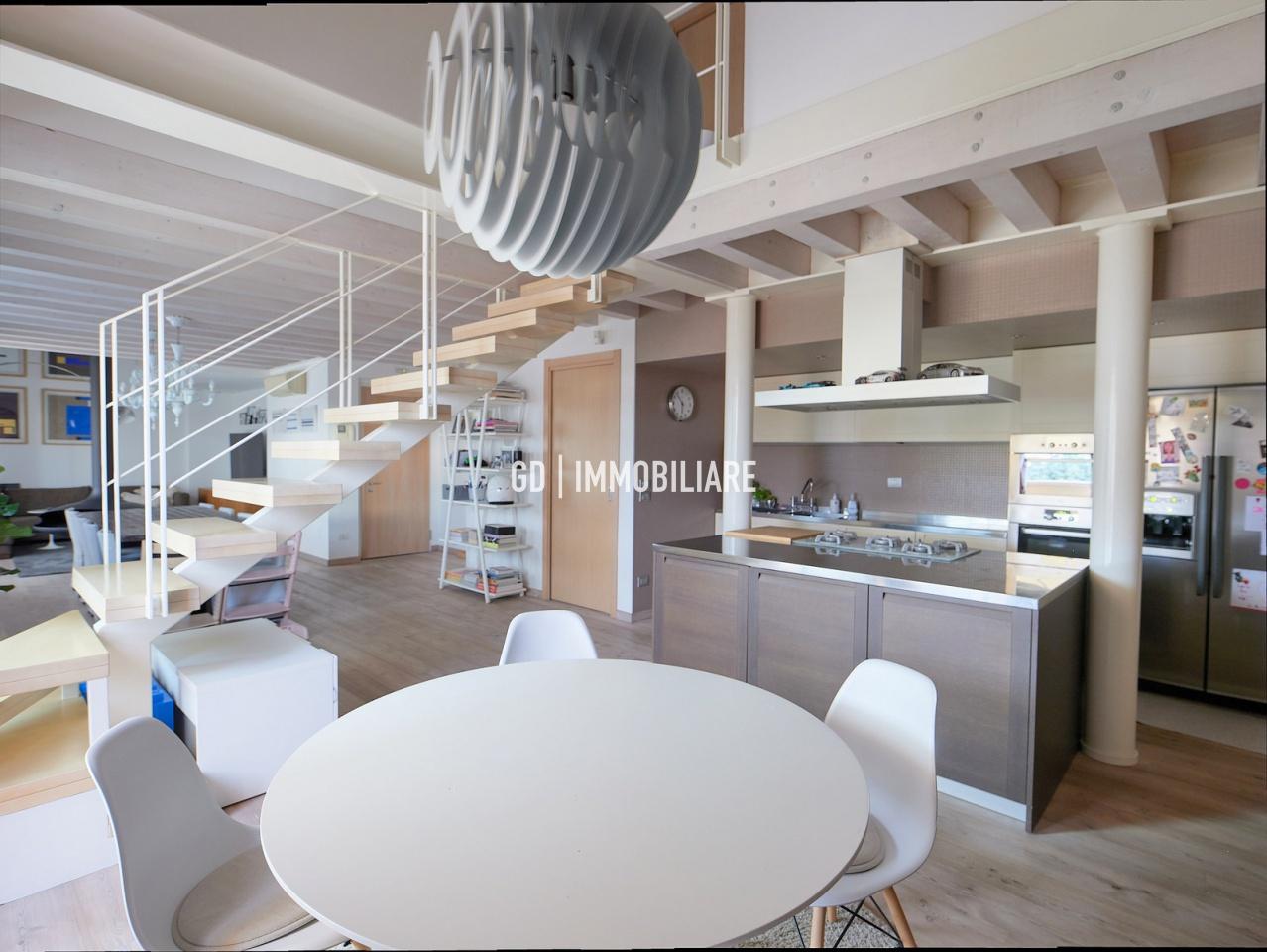 Vendita Quadrivani, Montebelluna foto