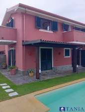 Venta Cuatro habitaciones, Carrara