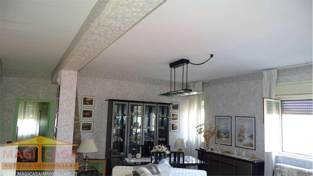 Vendita vendita, Belpasso foto