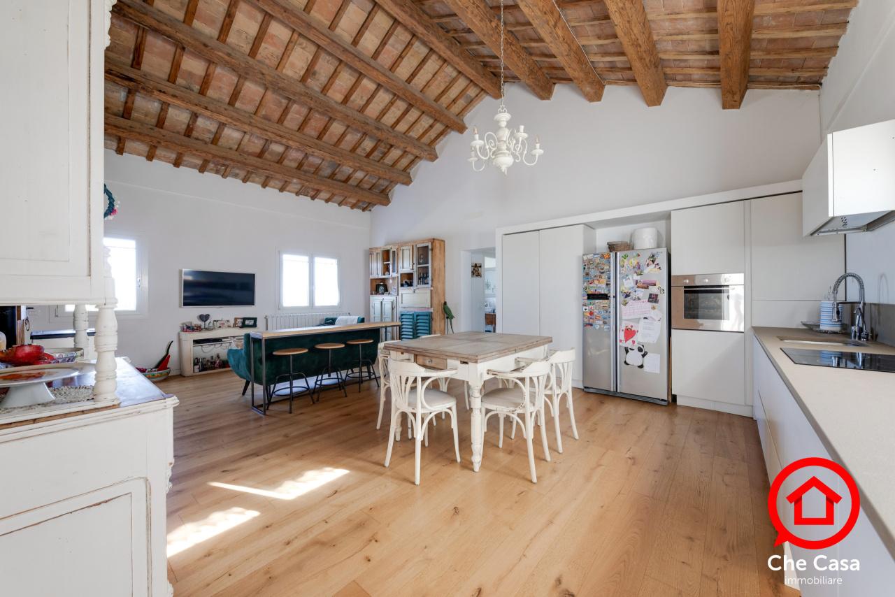 Verkauf Esavani, Cesena foto